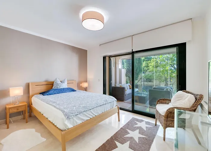 Puerto Banus Charming Apartament